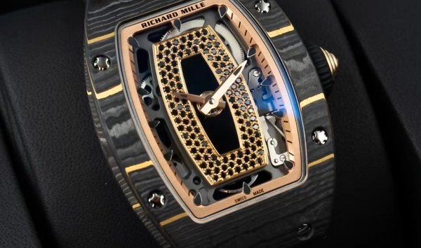 Richard Mille RM 07-01 NTPT Yellow Gold Watch (12436844)