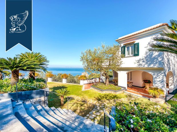 Villa in Sorrento, Campania, Italy 1