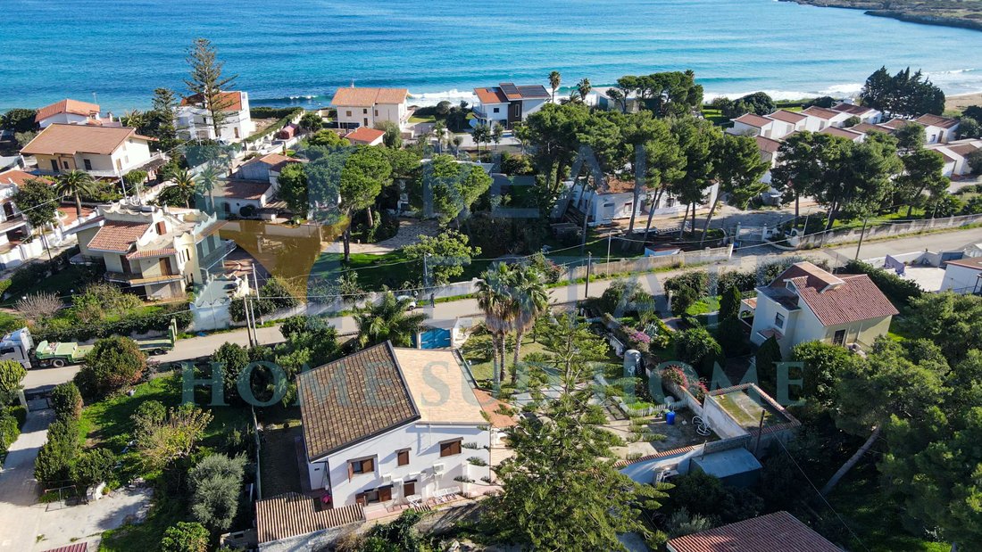 Villa in Neapolis, Fontane Bianche, Sicily 1 - 12444934