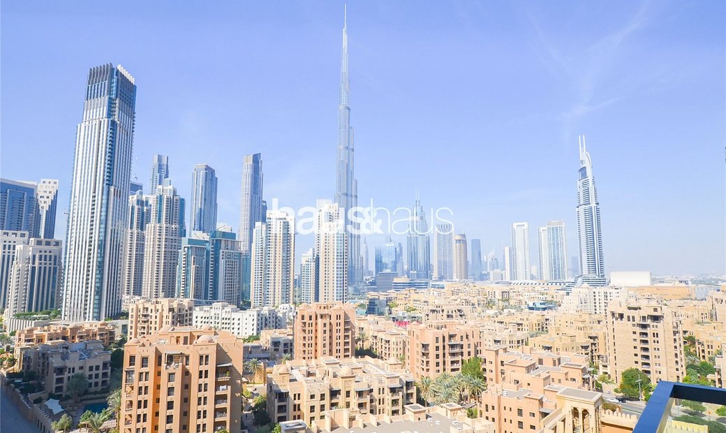 Burj Khalifa View Balcony One Bedroom In Dubai, Dubai, United Arab
