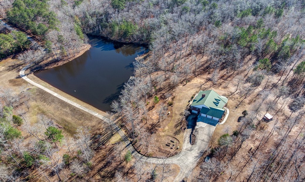 Acreage With 5 Acre Pond In Molena, United States For Sale (12444940)