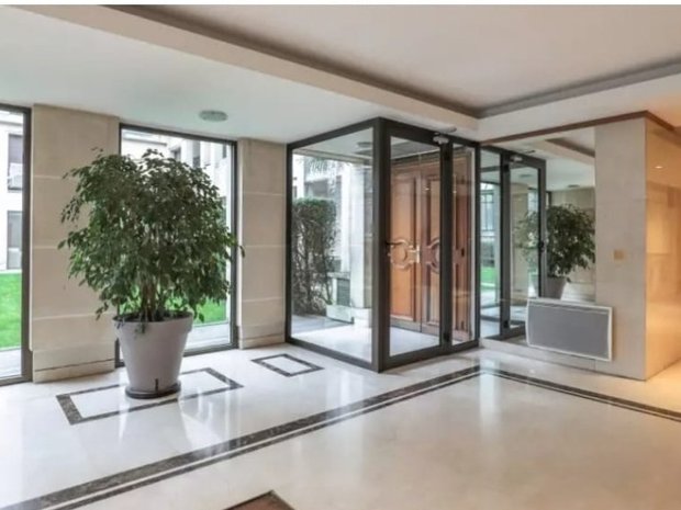 Appartement à Neuilly-sur-Seine, Île-de-France, France 1