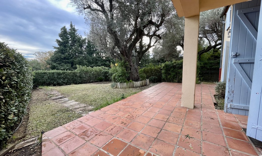 For Sale 2 Bedroom House In Ramatuelle, Provence Alpes Côte D'azur