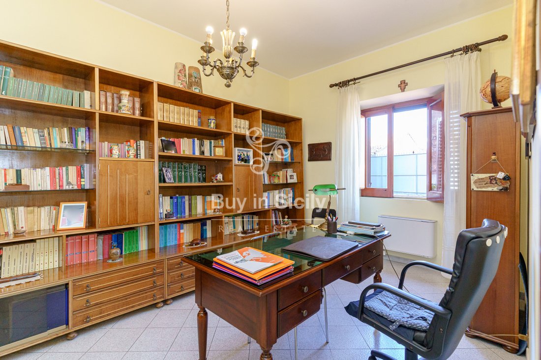 Villa in Ognina-Lungomare De Gasperi, Catania, Italy 4 - 12446831