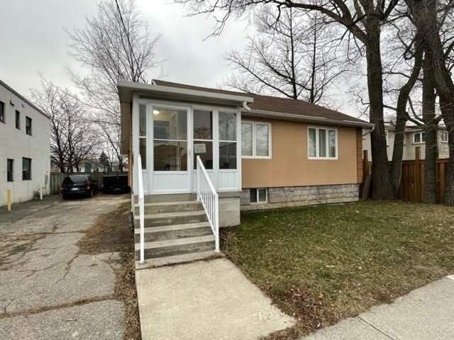 Maison à Toronto, Ontario, Canada 1 - 12451127