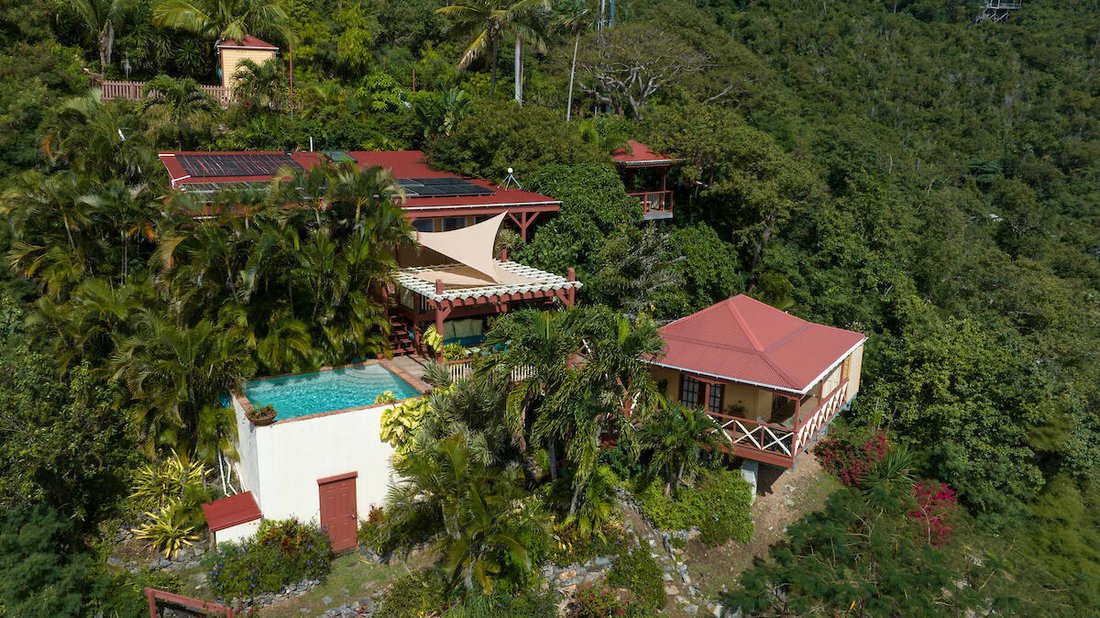 Maison à Coral Bay, Îles Vierges des États-Unis 1 - 12451144