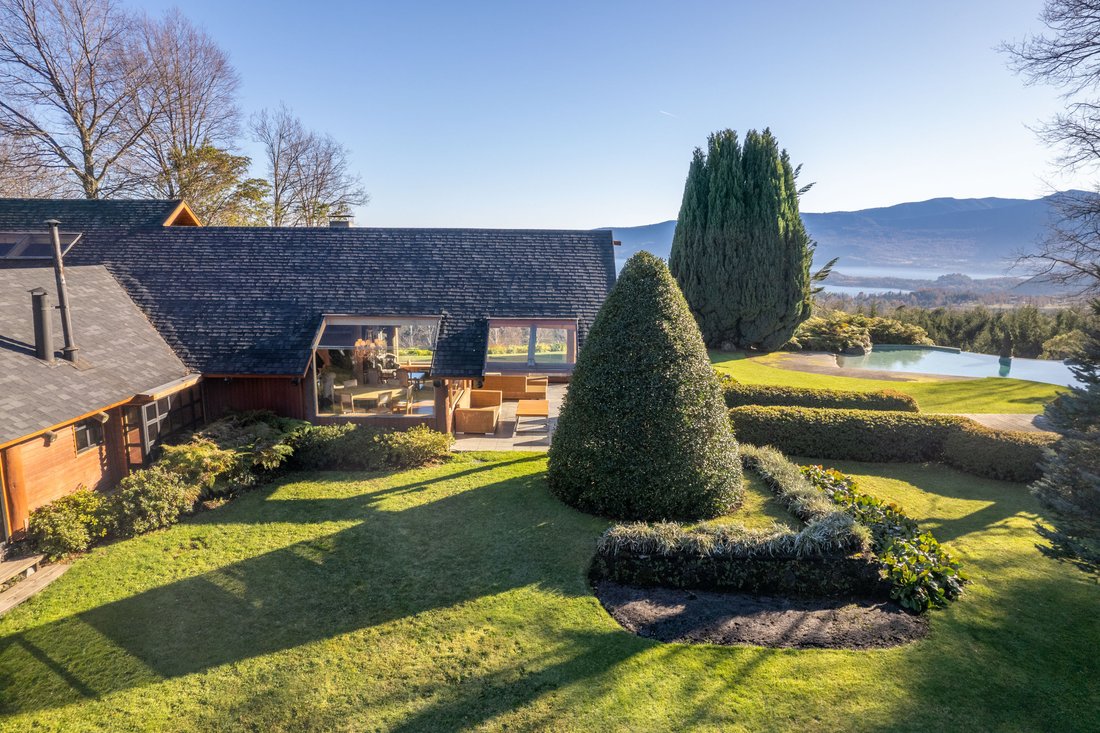 Dream Property In Pucon In Pucón, Araucania, Chile For Sale (12453383)