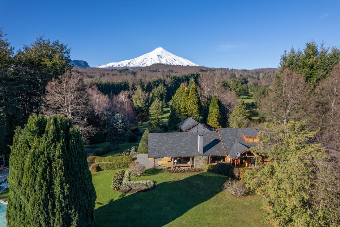 Dream Property In Pucon In Pucón, Araucania, Chile For Sale (12453383)