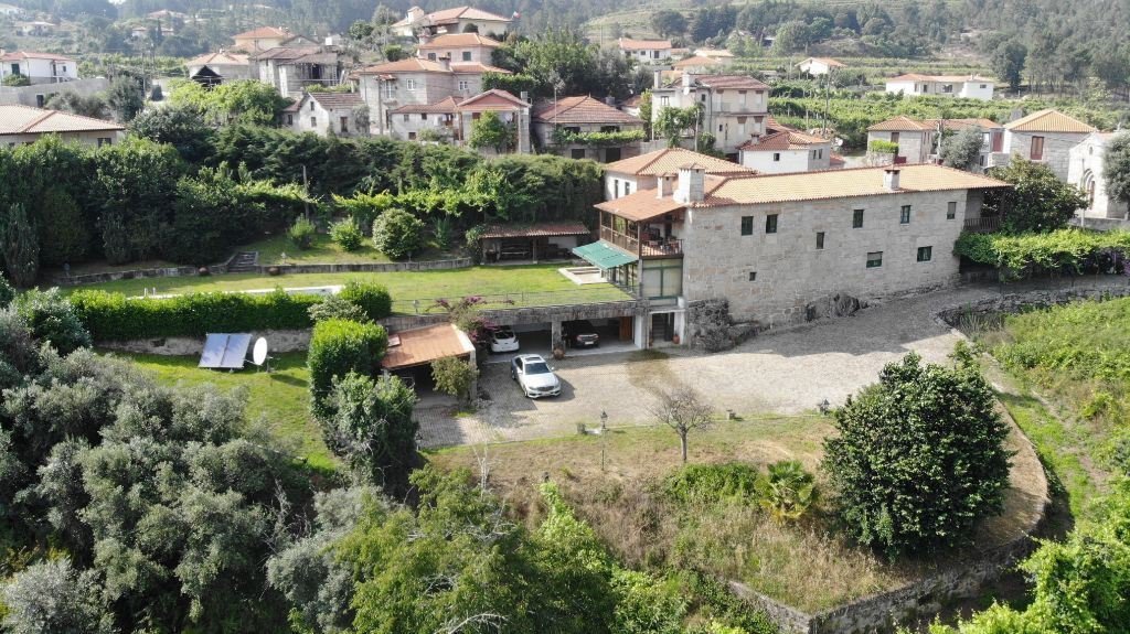 Villa in Gondar, Distrikt Porto, Portugal 3 - 12451429