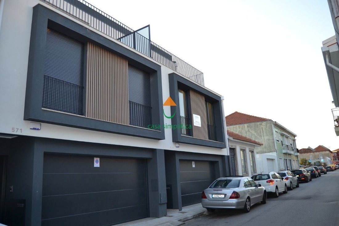 Maison à Porto, District de Porto, Portugal 1 - 12452545
