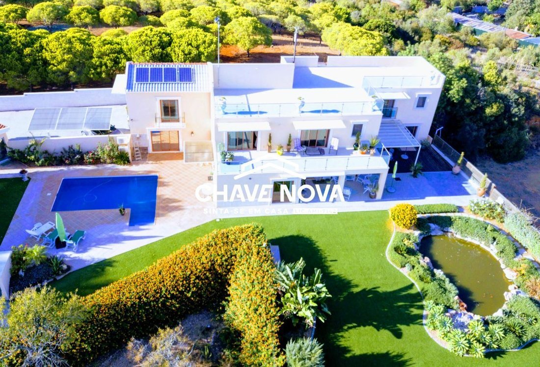 Villa à Moncarapacho, District de Faro, Portugal 1 - 12451638