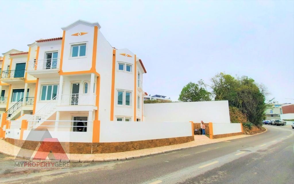 Townhouse in Ericeira, Lisbon, Portugal 1 - 12451368