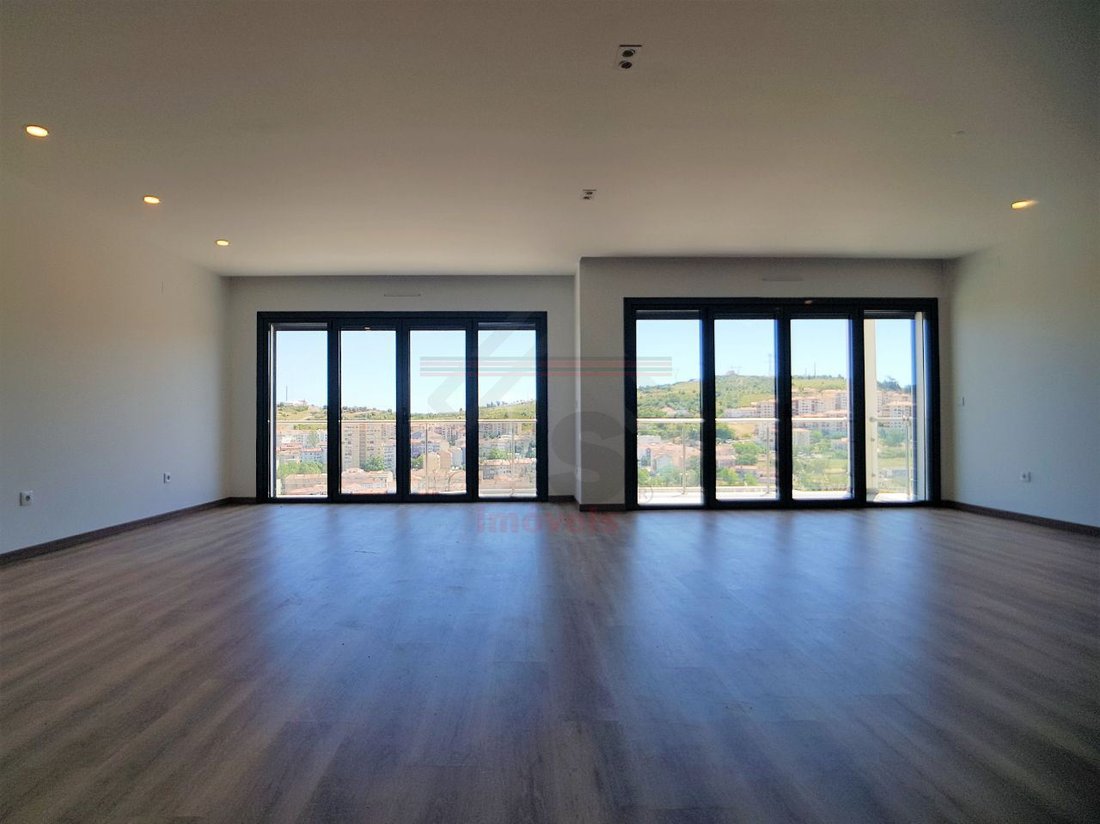 Villa in Vila Franca de Xira, Lissabon, Portugal 4 - 12452807