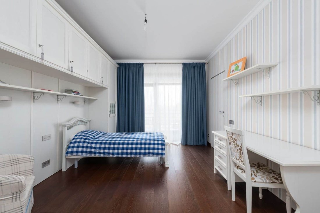 Villa in Vyshen'ky, Kyiv Oblast, Ukraine 4 - 12453704