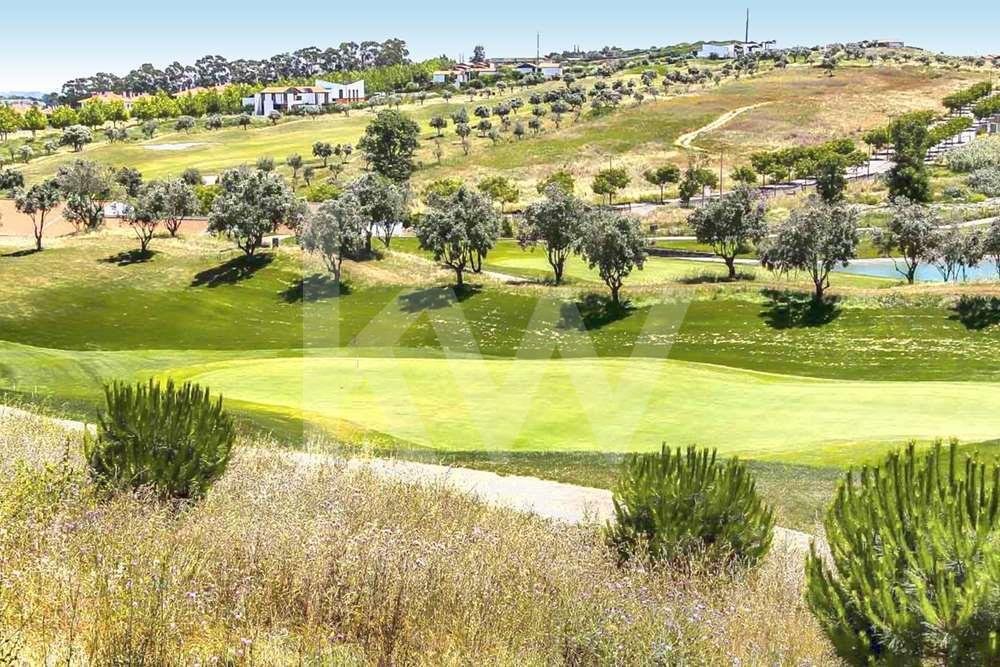 Lote De Terreno Com 1414 M2 E Localização In Porto Salvo, Lisbon