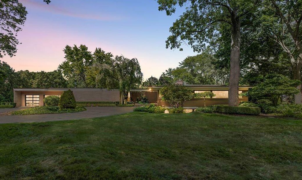 2730 Charnwood Drive En Troy, Míchigan, Estados Unidos En Venta (12450058)