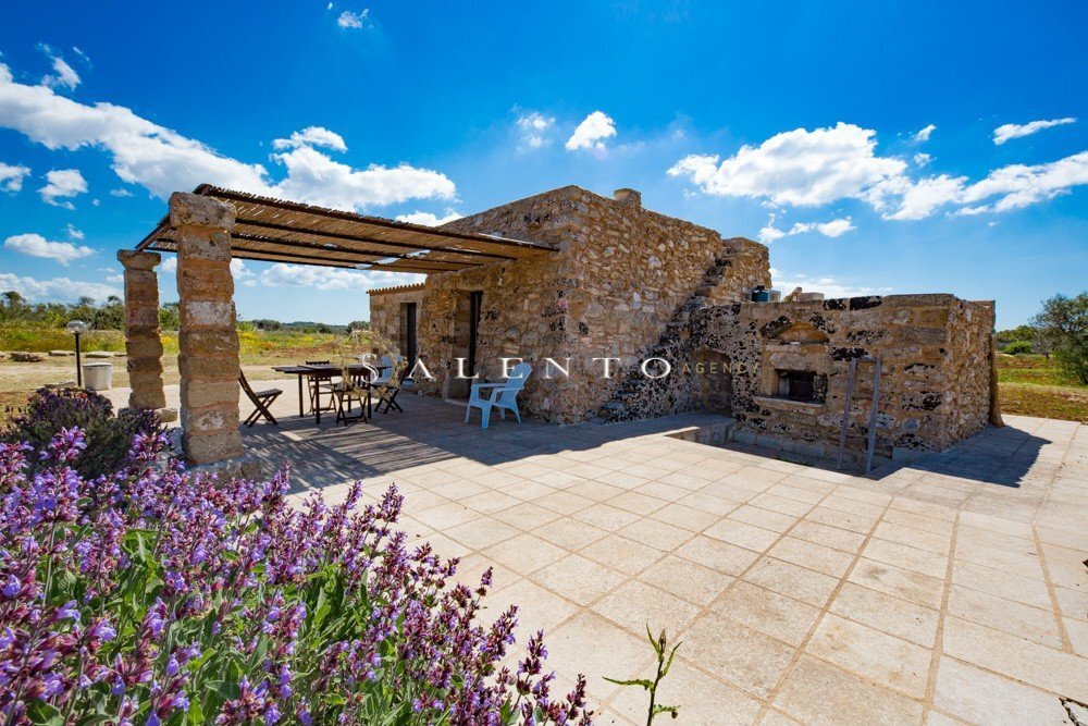 Salve House In Apulia, Italy For Sale (12454546)