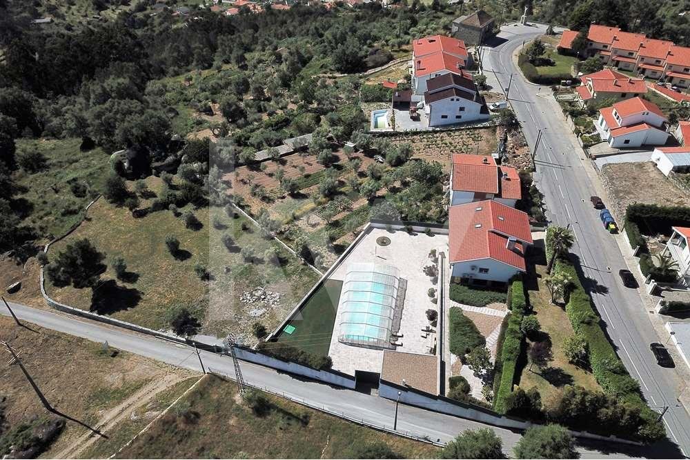 Maison à Fornos de Algodres, District de Guarda, Portugal 1 - 12456073