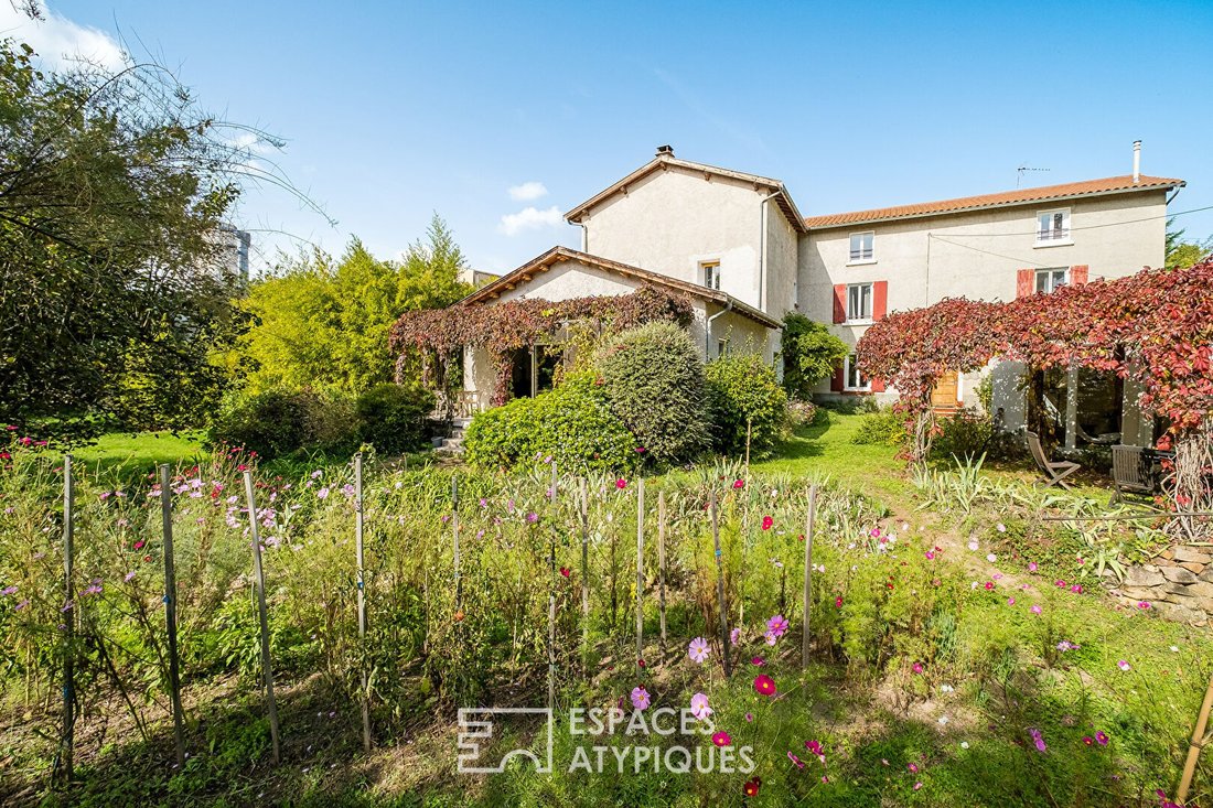 Maison à Grézieu-la-Varenne, Auvergne-Rhône-Alpes, France 1 - 12456744