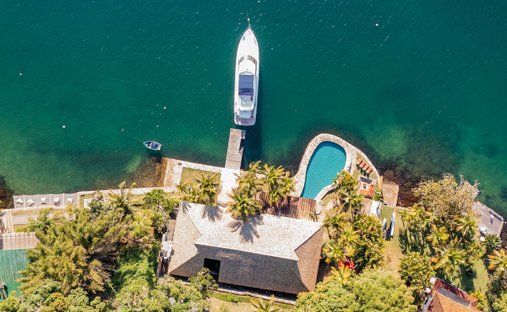 Villa in Praia da Ribeira, State of Rio de Janeiro, Brazil 1