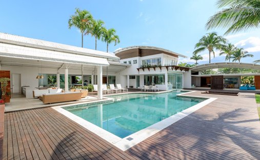Villa in Mangaratiba, Mangaratiba, Brazil 1