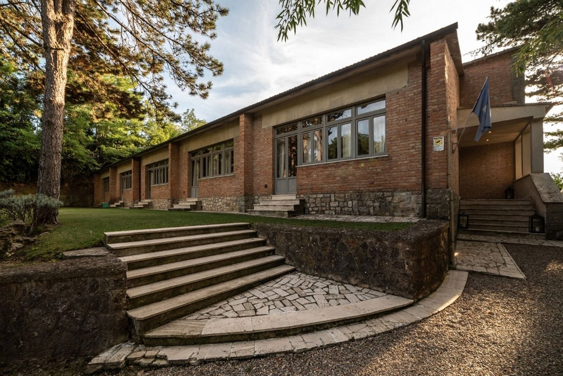 Villa in San Casciano dei Bagni, Tuscany, Italy 3 - 12453871