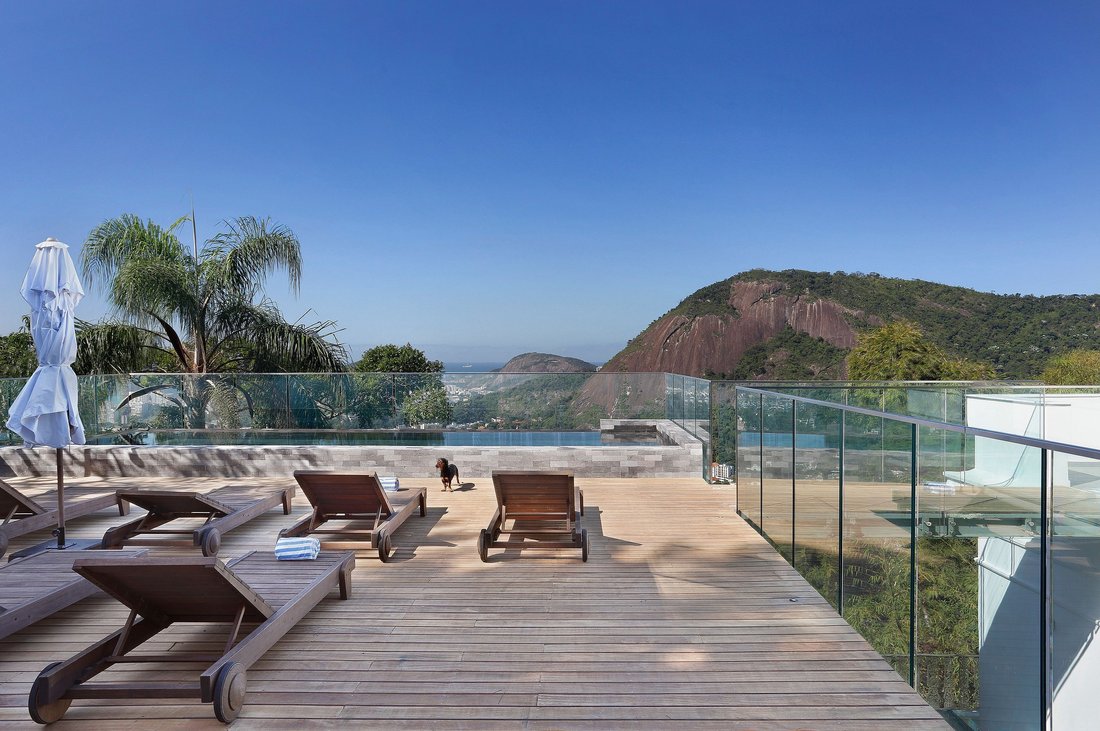 Villa in Rio de Janeiro, State of Rio de Janeiro, Brazil 4 - 12454060