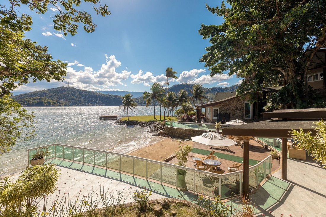 Villa in Praia da Ribeira, State of Rio de Janeiro, Brazil 3 - 12454135
