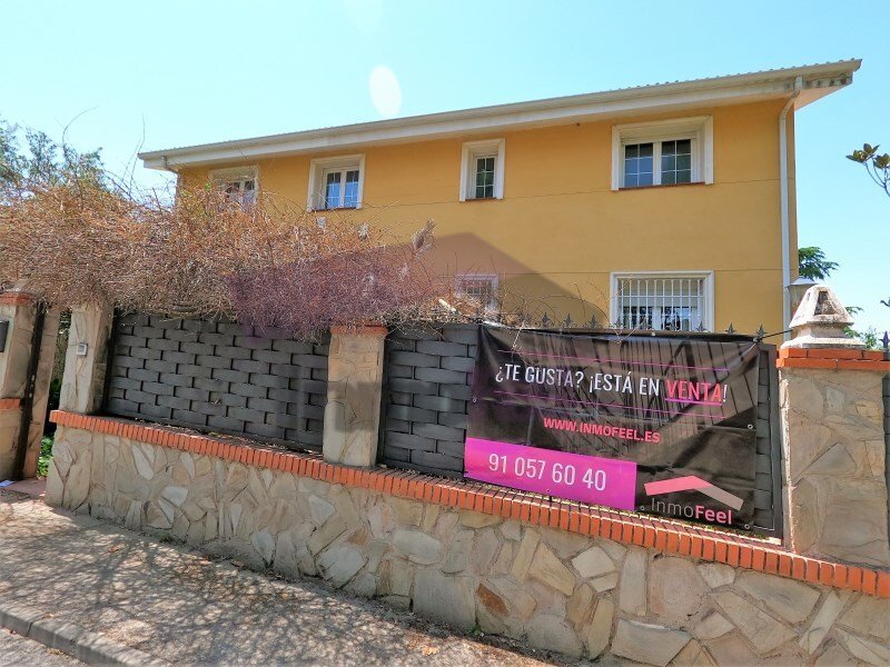 Maison à Paracuellos de Jarama, Communauté de Madrid, Espagne 1 - 12460877