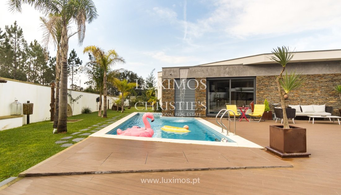 Villa in Ovar, Sao Joao, Arada e Sao Vicente de Pereira Jusa, Aveiro District, Portugal 2 - 12460958