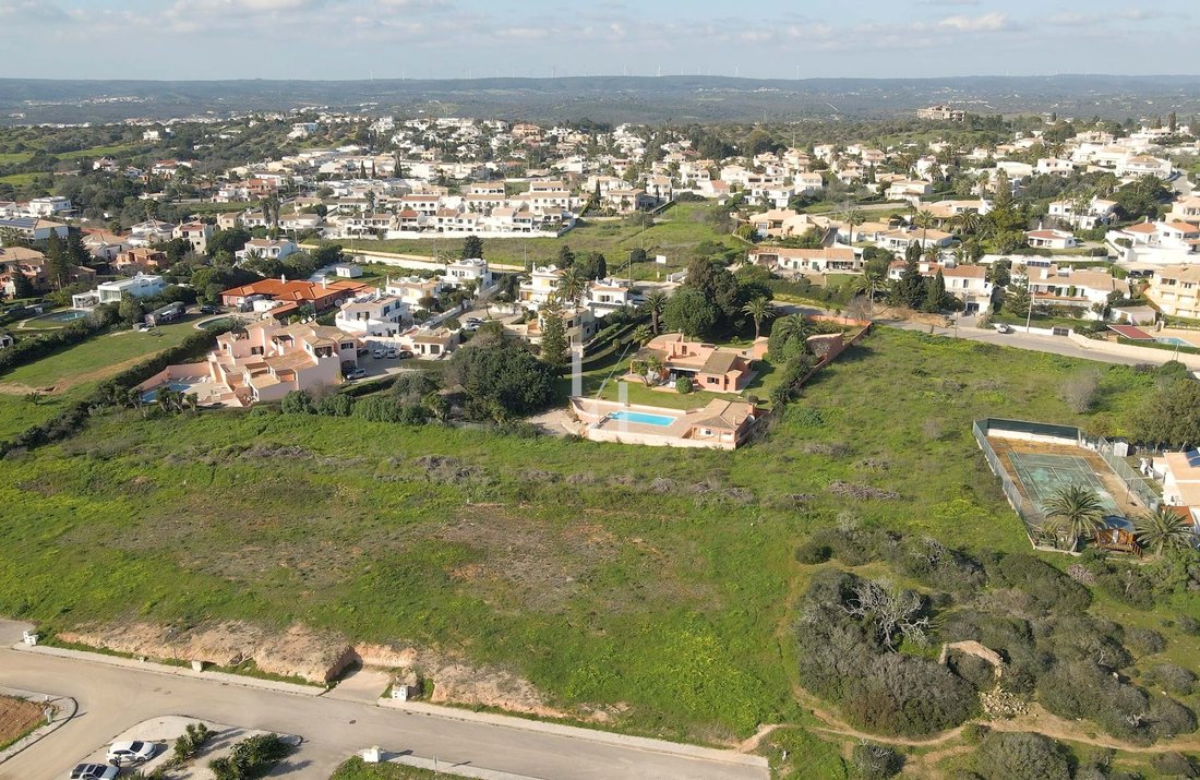 Land in Praia da Luz, Algarve, Portugal 2 - 12460749