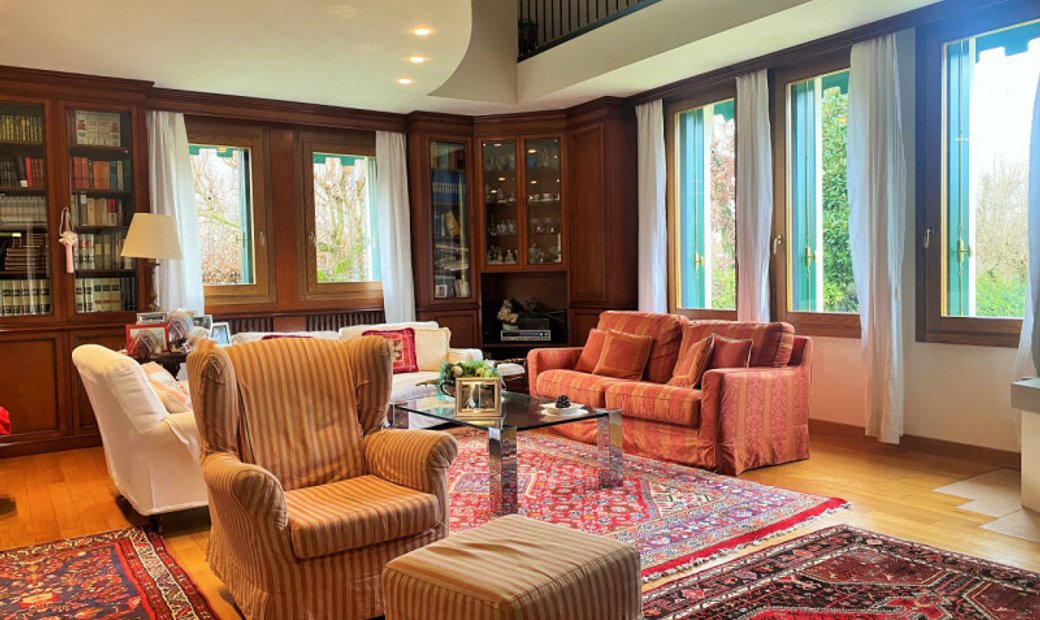 Treviso Villa In Campigo, Italy For Sale (12462110)