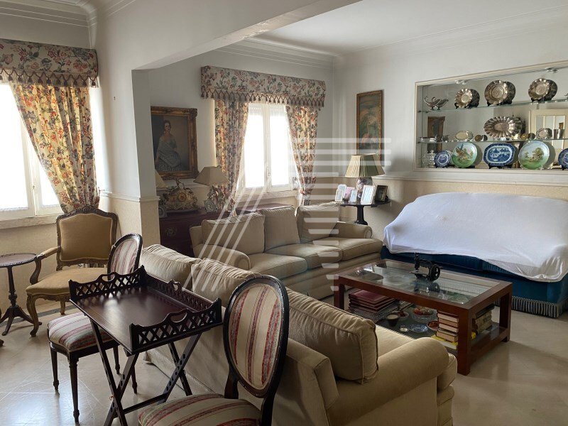 Apartment T2+1 In Lisbon, Lisbon, Portugal For Sale (12462338)