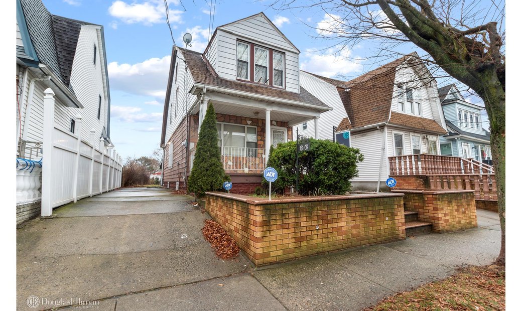 Townhouse Queens In New York, New York, Stati Uniti In Vendita (12427965)