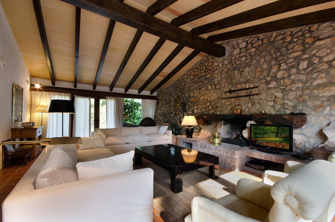 Beautiful Villa Close To Pollensa Old Town In Pollença, Balearic