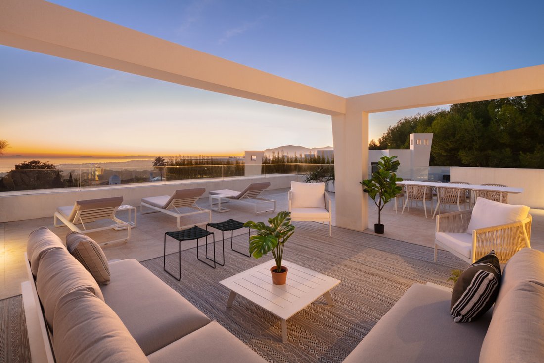 Penthouse in Puerto Banus, Marbella, Spain 1 - 12464287