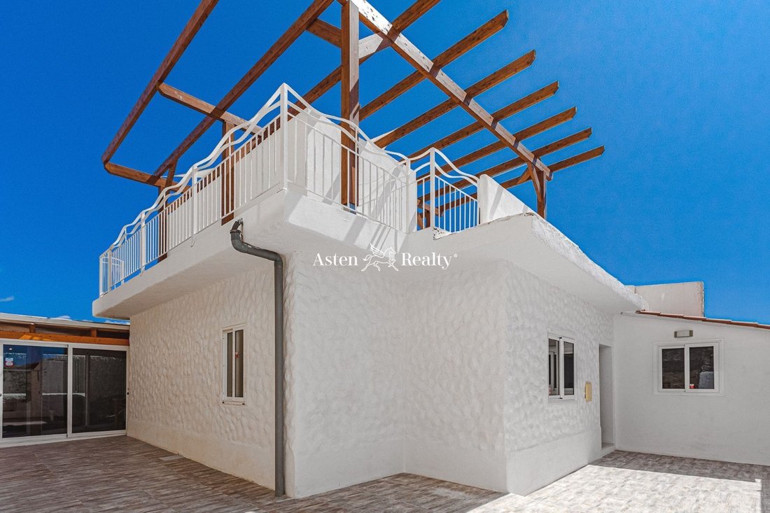 House in Costa Adeje, Adeje, Canary Islands 2 - 11928841
