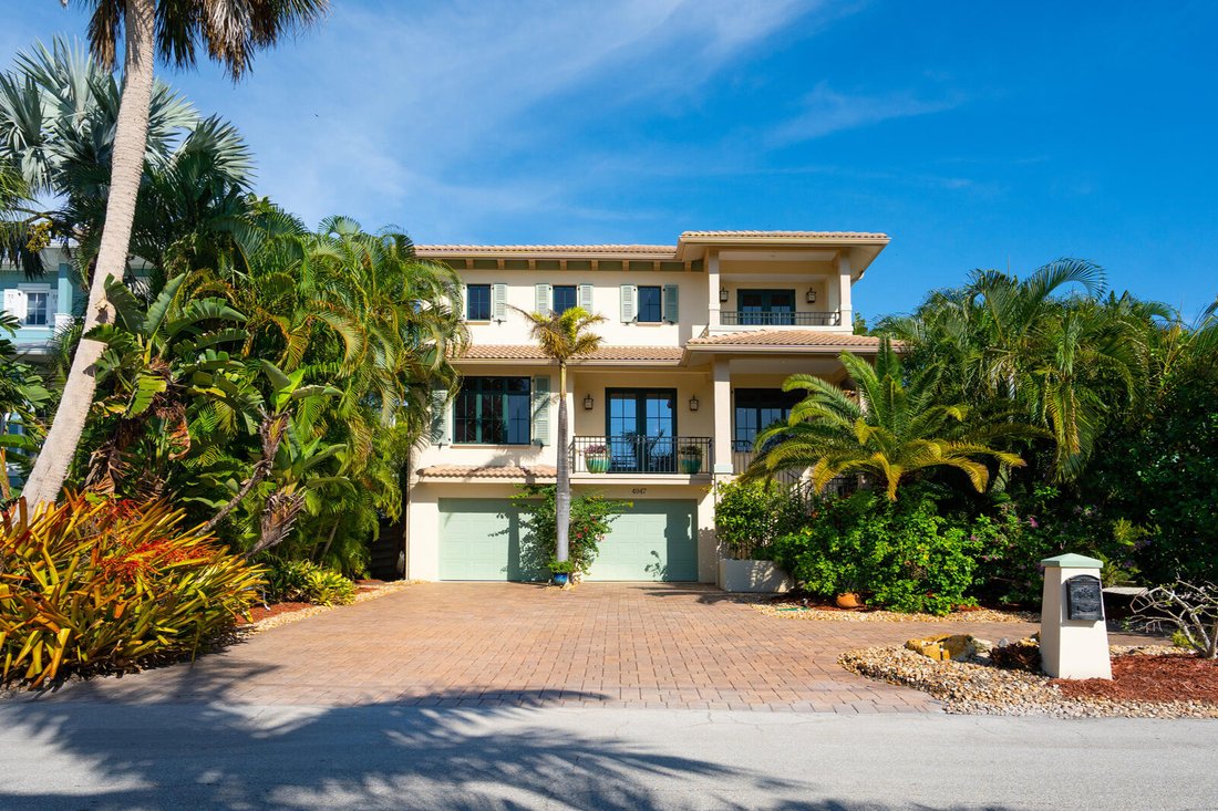 Siesta Beach In Siesta Key, Florida, United States For Sale (12404263)