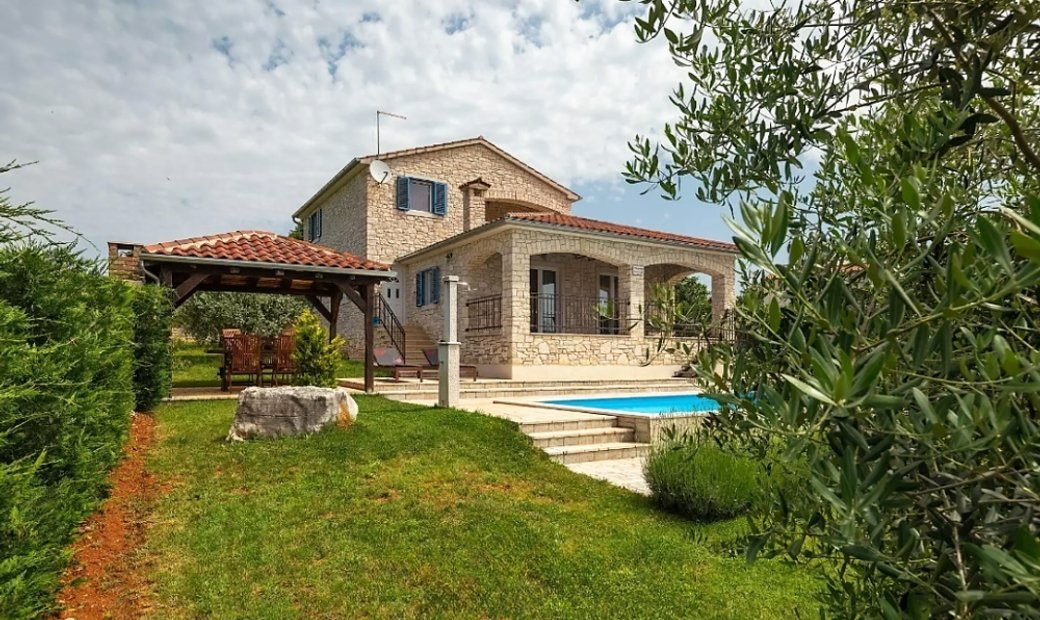 Villa For Sale In Poreč, Porec In Poreč, Istria County, Croatia For