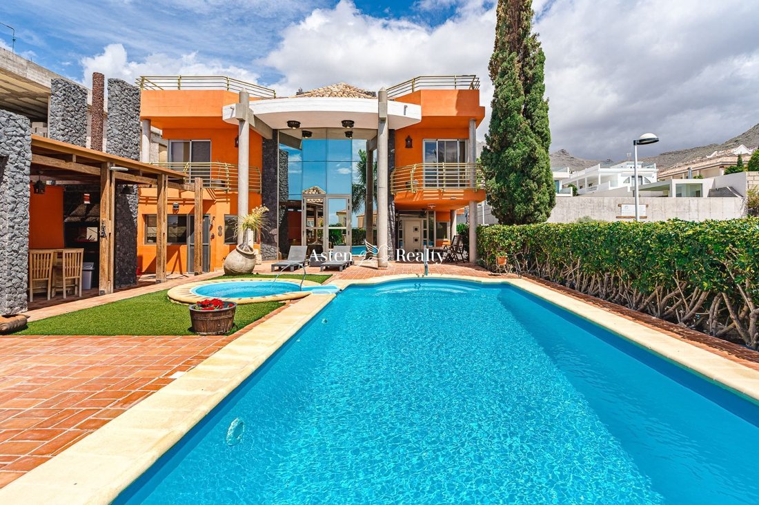 Villa in Costa Adeje, Adeje, Canary Islands 4 - 11919861