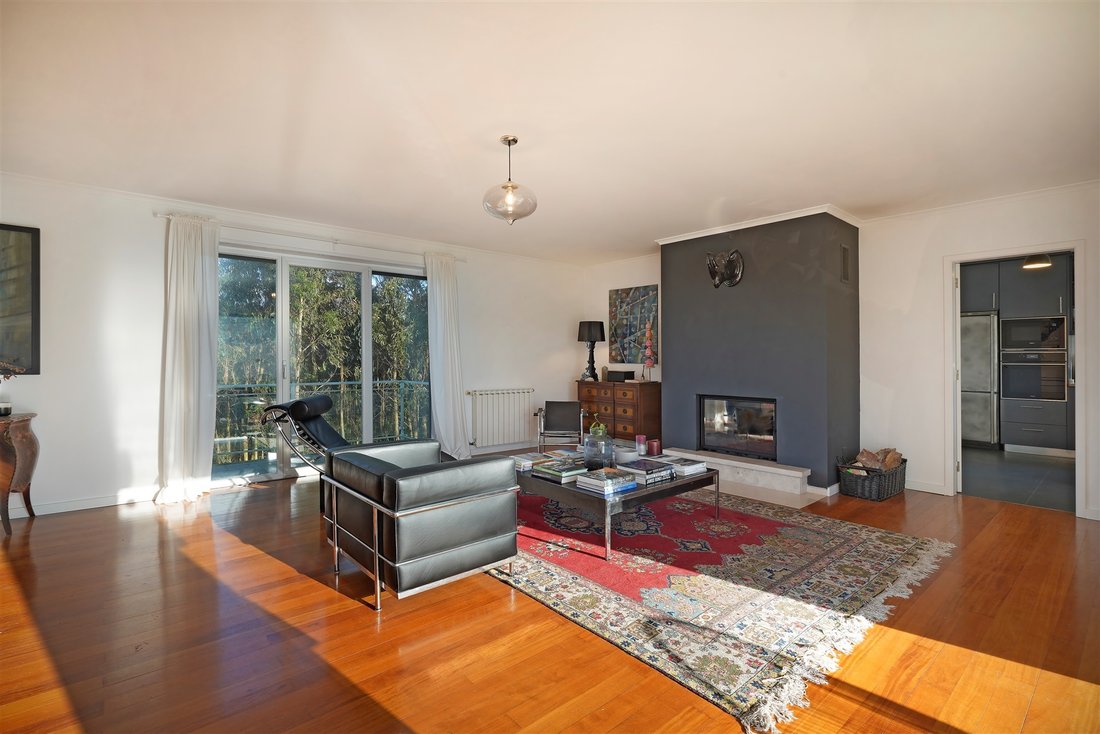 Detached House, 6 Bedrooms, For Sale In Mafra, Lisbon, Portugal For