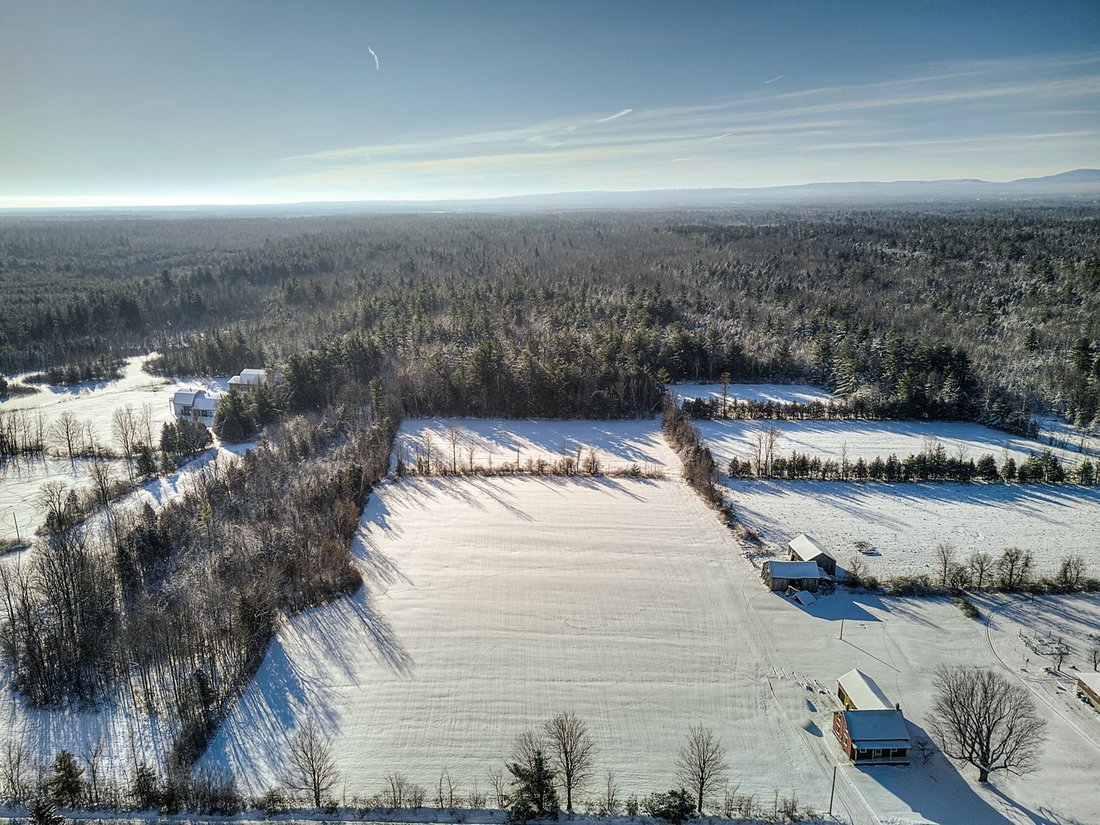 Hemmingford Canton, Qc In Hemmingford, Quebec, Canada For Sale (12467789)