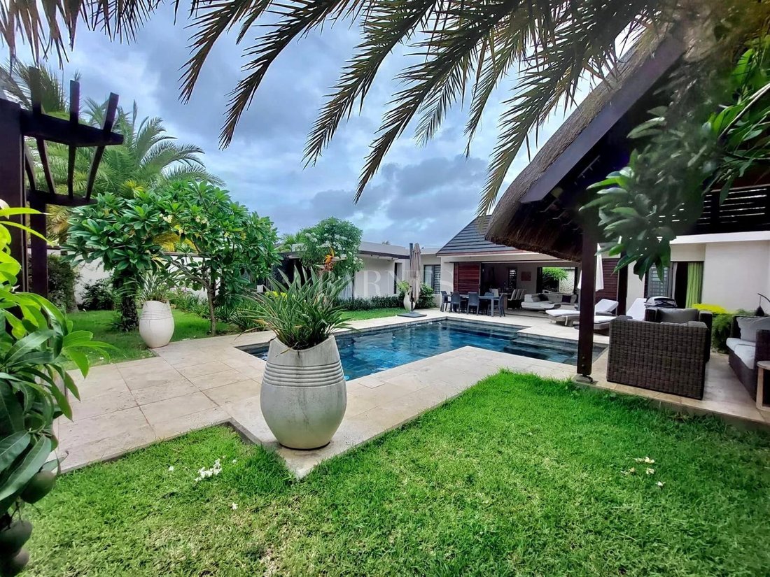 Grand Baie Modern Villa In Grand Baie, Rivière Du Rempart District