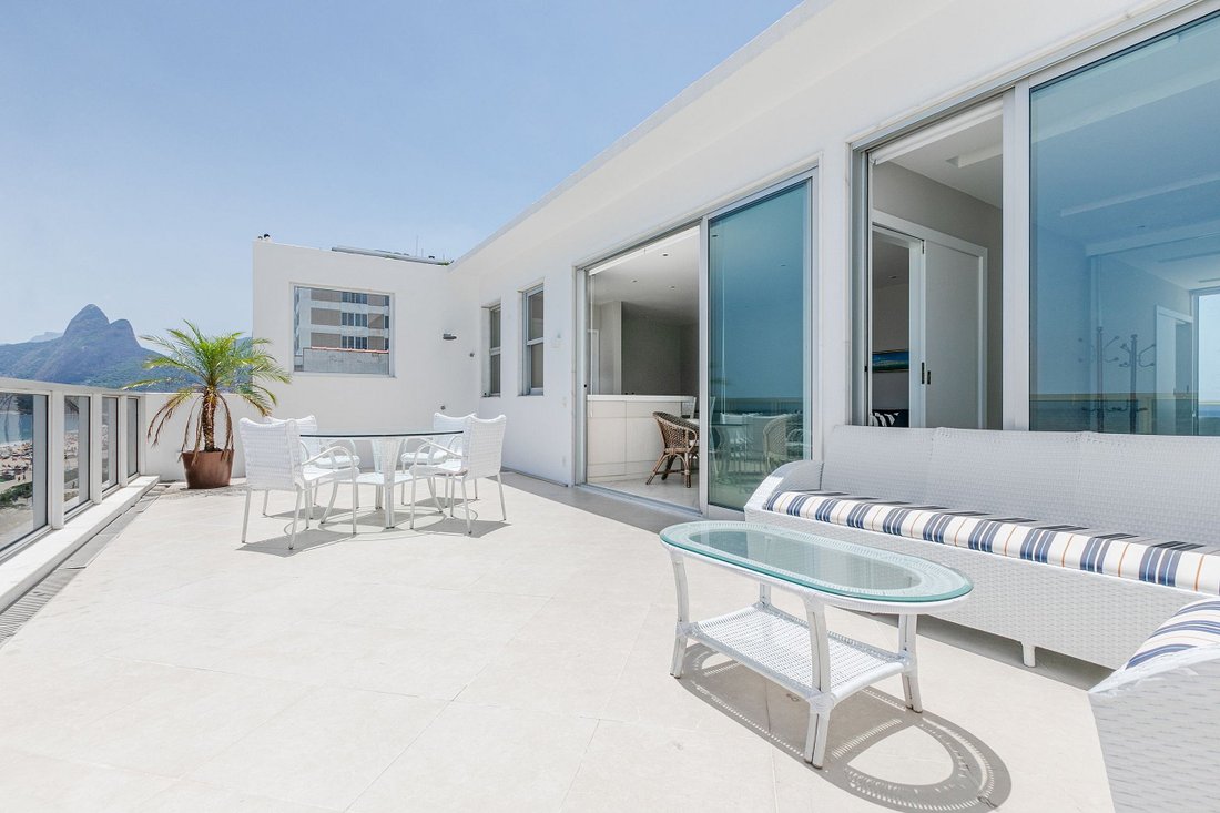 Apartment in Rio de Janeiro, State of Rio de Janeiro, Brazil 2 - 12453814