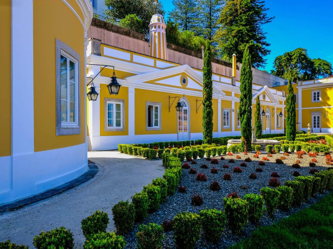 Whispers of the Marquis: A Romantic Palacete Crowned in Sintra’s Golden Light