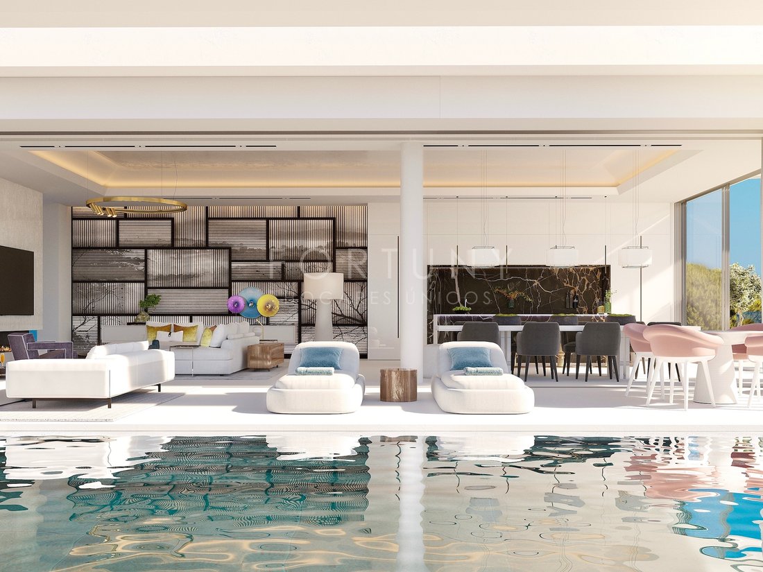 Villa in El Madroñal, Benahavis, Spain 1 - 12472994