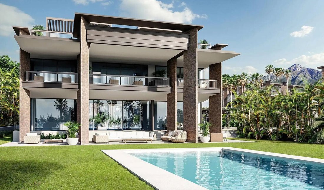 Villa in Puerto Banus, Marbella, Spain 1 - 11766411