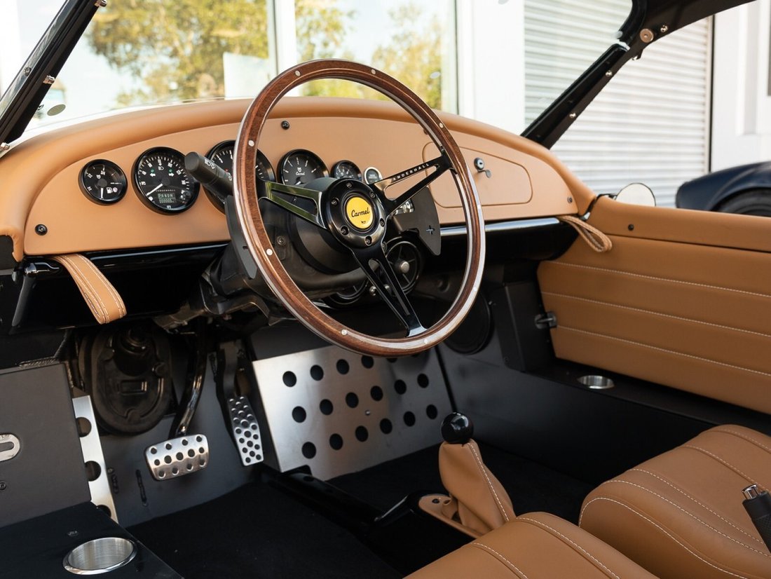 Cabriolet in Naples, FL 2 - 12470993