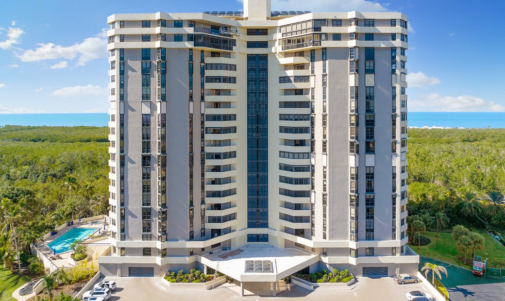 Pelican Bay Grosvenor In Naples, Florida, United States For Sale (12471594)