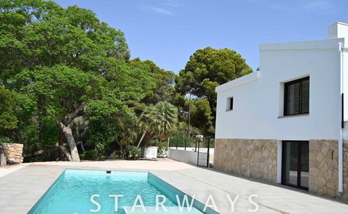 Chalet in Altea, Valencian Community, Spain 1